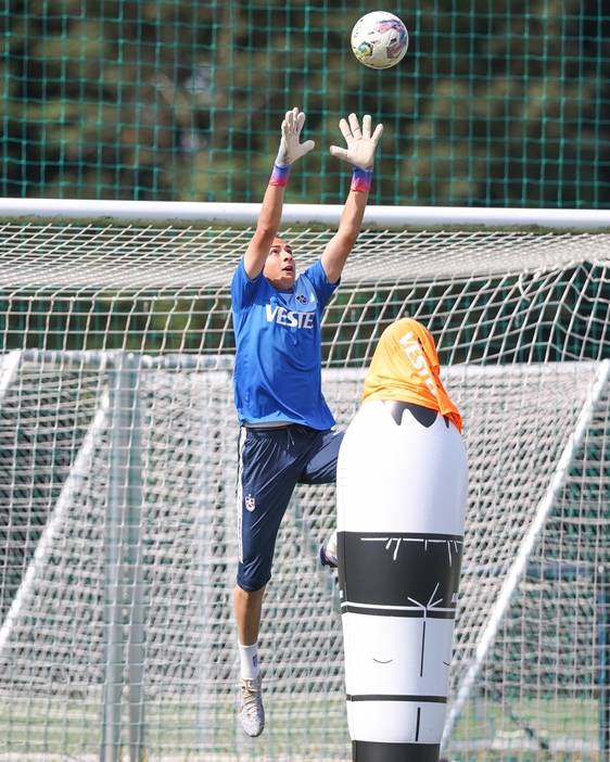 Trabzonspor Slovenya Kampında Tempoyu Artırdı: Nenad Bjelica'dan Taktik Prova 15